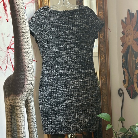 5/$20  Blue Gray and White Tweed Dress - Picture 14 of 16